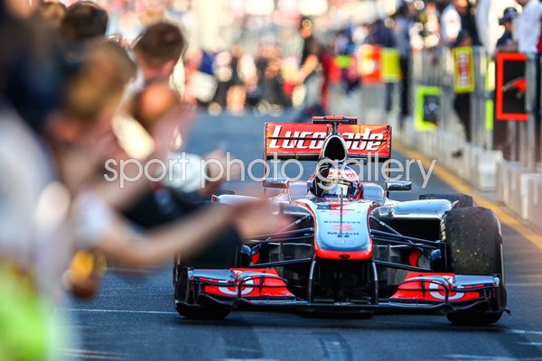 Jenson Button Great Britain & McLaren wins Australian F1 GP 2012