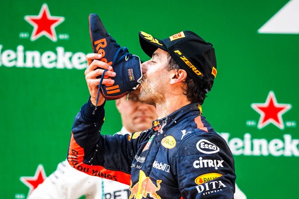 Daniel Ricciardo Australia & Red Bull Trademark Shoey Shanghai 2018