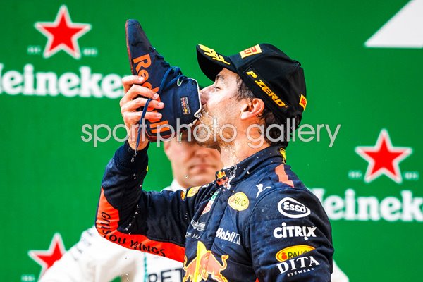 Daniel Ricciardo Australia & Red Bull Trademark Shoey Shanghai 2018