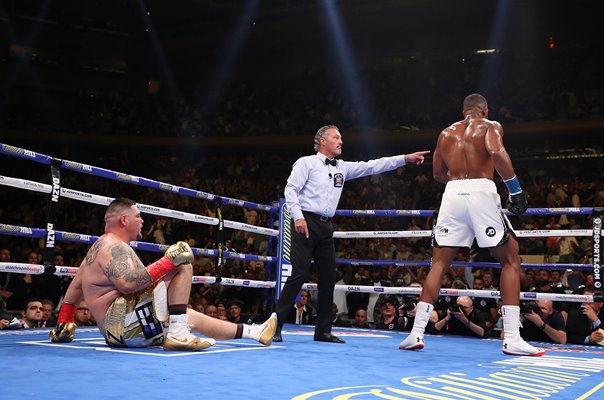 Anthony Joshua knocks down Andy Ruiz Jr. World Heavyweight Fight 2019