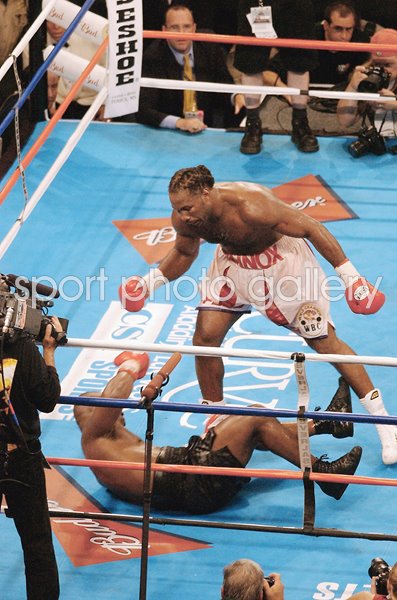  Lennox Lewis Great Britain knocks out Mike Tyson Memphis 2002