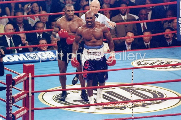 Evander Holyfield v Mike Tyson Title Fight Las Vegas 1997
