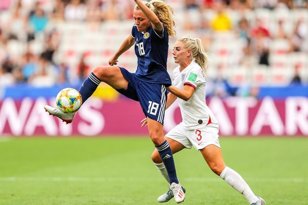 Alex Greenwood England v Claire Emslie Scotland World Cup 2019