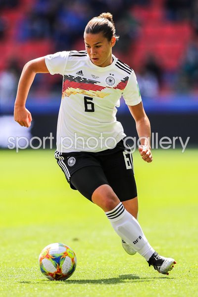Lena Oberdorf Germany v China Women's World Cup 2019