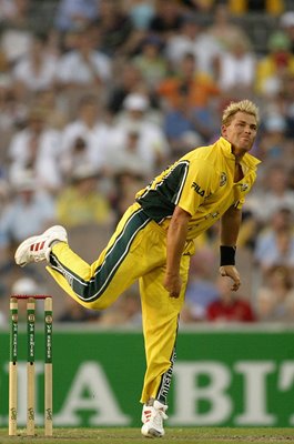 Shane Warne Australia bowls v England ODI MCG Melbourne 2003 Images |  Cricket Posters