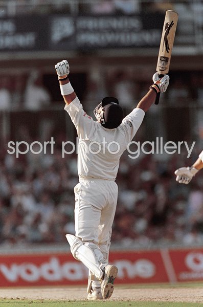 Mark Ramprakash England Century v Australia Oval 2001