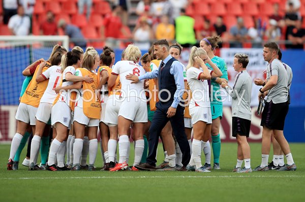England beat Cameroon Round of 16 World Cup 2019