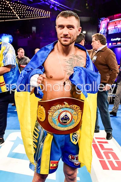 Vasiliy Lomachenko v Guillermo Rigondeaux New York 2017