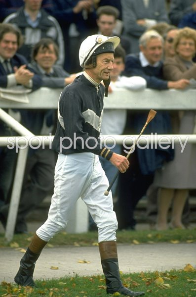 Jockey Lester Piggott return Leicester Races 1990