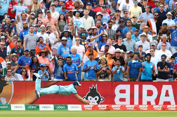 Chris Woakes Catches Pant England v India Edgbaston World Cup 2019