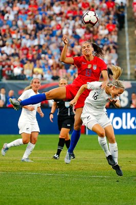 Alex Morgan USA v New Zealand St Louis 2019