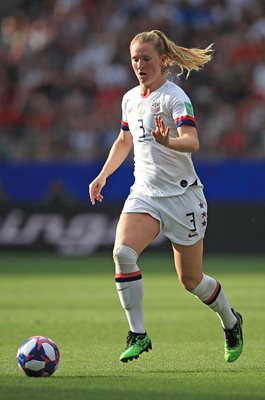 Sam Mewis USA v Spain Last 16 Reims World Cup 2019