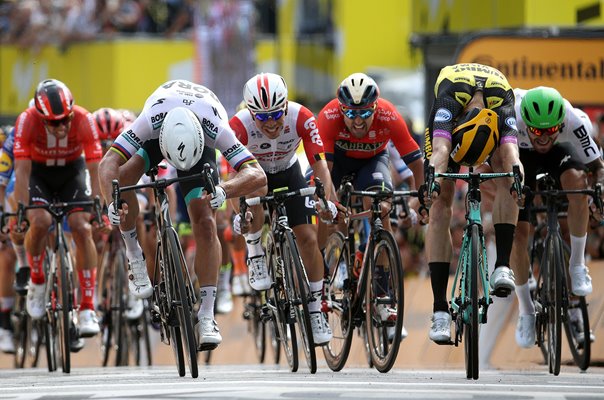 Mike Teunissen out-sprints Peter Sagan Stage 1 Tour de France 2019