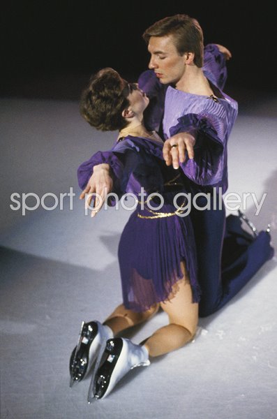 Jayne Torvill & Christopher Dean Bolero Skating Routine 1986