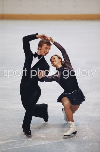 Jayne Torvill & Christopher Dean European Figure Skating 1982