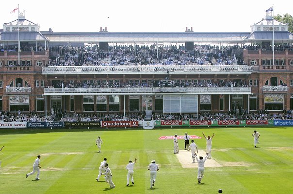 Glenn McGrath Australia 500th career Test wicket Lord's 2005