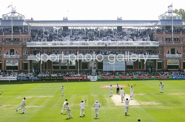 Glenn McGrath Australia 500th career Test wicket Lord's 2005