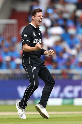 Matt Henry New Zealand celebrates KL Rahul wicket World Cup 2019 