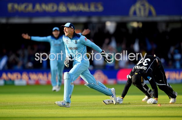 Jos Buttler runs out Martin Guptill to win World Cup Final 2019
