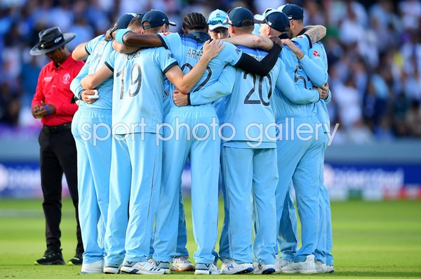 England Super Over Huddle World Cup Final 2019