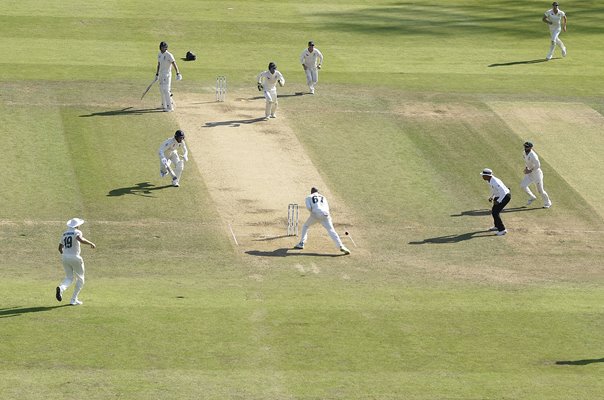 Nathan Lyon missed run out England v Australia Leeds Ashes 2019