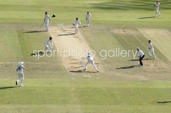 Nathan Lyon missed run out England v Australia Leeds Ashes 2019