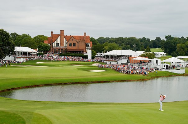 Rory McIlroy Northern Ireland 18th Hole East Lake TOUR Championship 2019