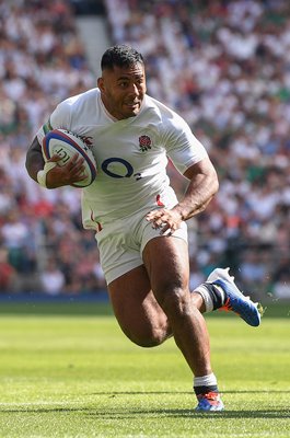 Manu Tuilagi breaks England v Ireland Twickenham 2019