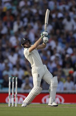 Jos Buttler England bats v Australia Oval Ashes 2019