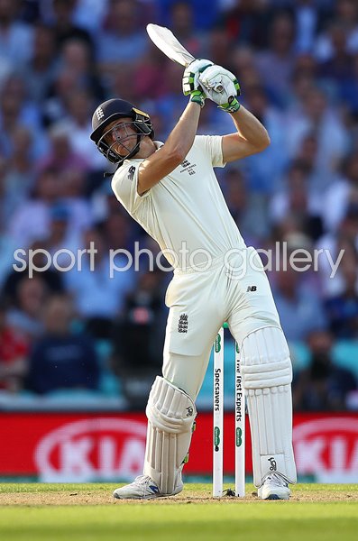 Jos Buttler England batting v Australia Oval Ashes 2019