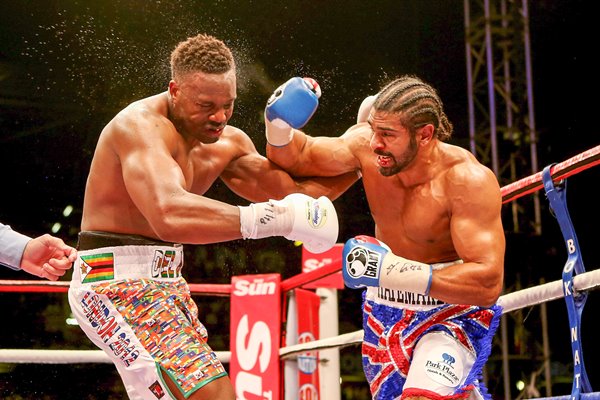 David Haye knocks out Dereck Chisora 2012