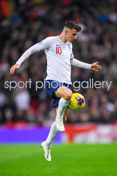Mason Mount England v Montenegro Euro Qualifier Wembley 2019