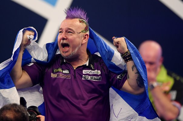 Peter Wright beats Michael Van Gerwen World Darts Final 2020