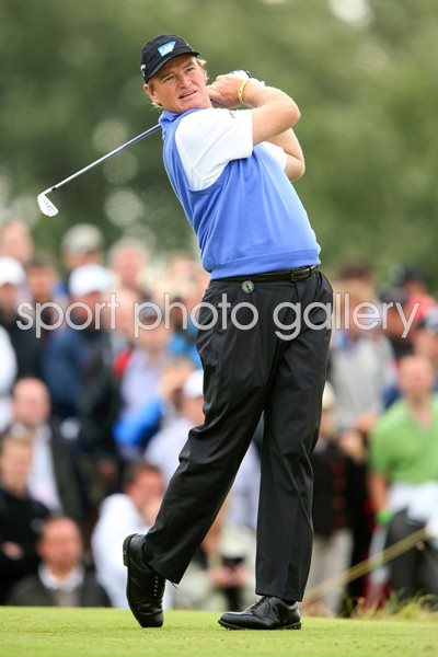 Ernie Els birdies 2012 Open Champion