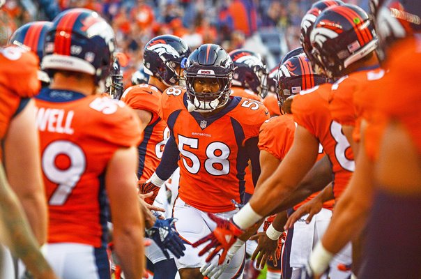 Von Miller Denver Broncos Linebacker Mile High Stadium 2018