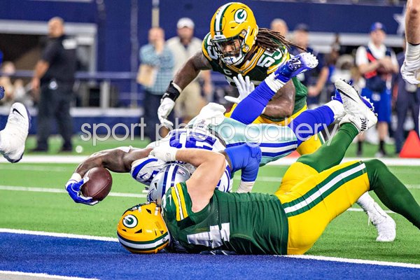 Ezekiel Elliot Dallas Cowboys Touchdown v Dean Lowry Green Bay 2019