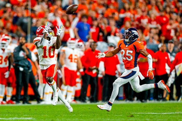 Tyreek Hill Kansas City Chiefs Catch v Denver Broncos 2019