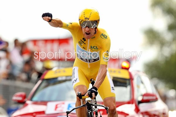 Bradley Wiggins wins Stage 19 Time Trial 
