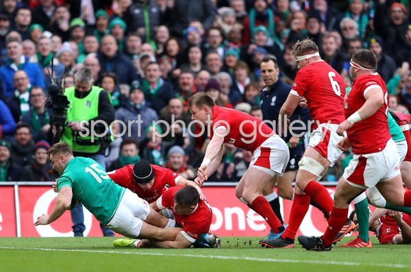 Jordan Larmour Ireland scores v Wales Dublin Six Nations 2020