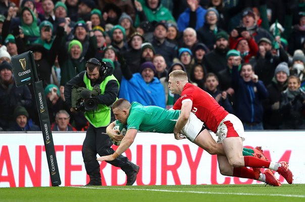 Andrew Conway Ireland scores v Wales Dublin Six Nations 2020