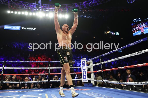 Tyson Fury wins WBC Heavyweight Fight v Deontay Wilder Las Vegas 2020