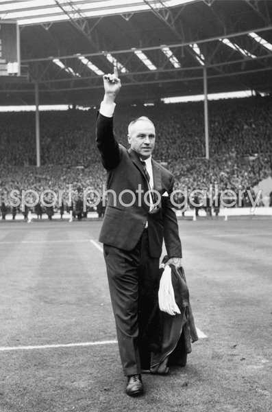 Bill Shankly Liverpool Manager FA Cup win v Leeds Wembley 1965