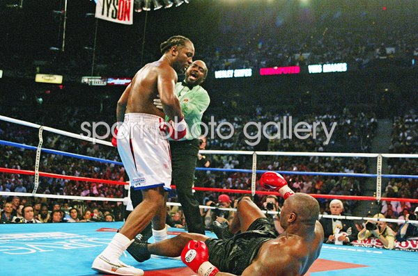 Lennox Lewis beats Mike Tyson Heavyweight Title Fight Memphis 2002