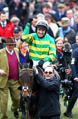 Barry Geraghty & Epatante win Champion Hurdle Cheltenham 2020