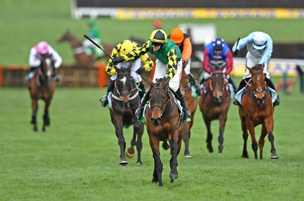 Adam Wedge & Lisnagar Oscar win Stayers Hurdle Cheltenham 2020