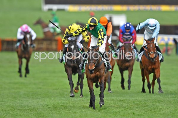 Adam Wedge & Lisnagar Oscar win Stayers Hurdle Cheltenham 2020