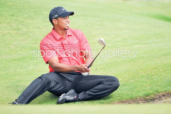 Tiger Woods bunker trouble Open 2012