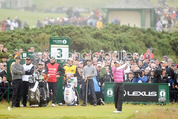 Tiger tees off Round 1 - Open 2010