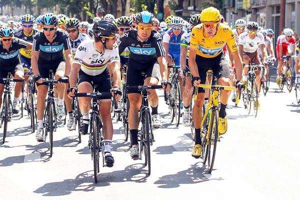 Sky stars Wiggins, Eisel and Cavendish Paris 2012