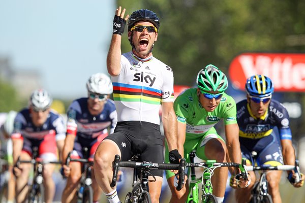 Mark Cavendish wins 4th straight Paris stage